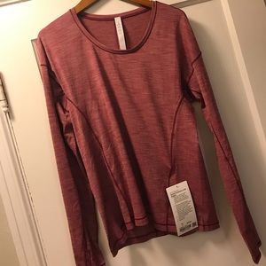 LuluLemon Sweat Embrace NWT Long sleeve